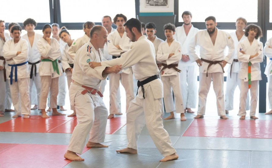 Entraînement de masse à Vauvert : Frédéric Demontfaucon rassemble les judokas du Gard